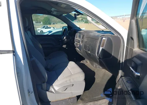 2018 Chevrolet Silverado 1500 Custom z USA, uszkodzony, nr VIN 3GCUKPEC4JG160757